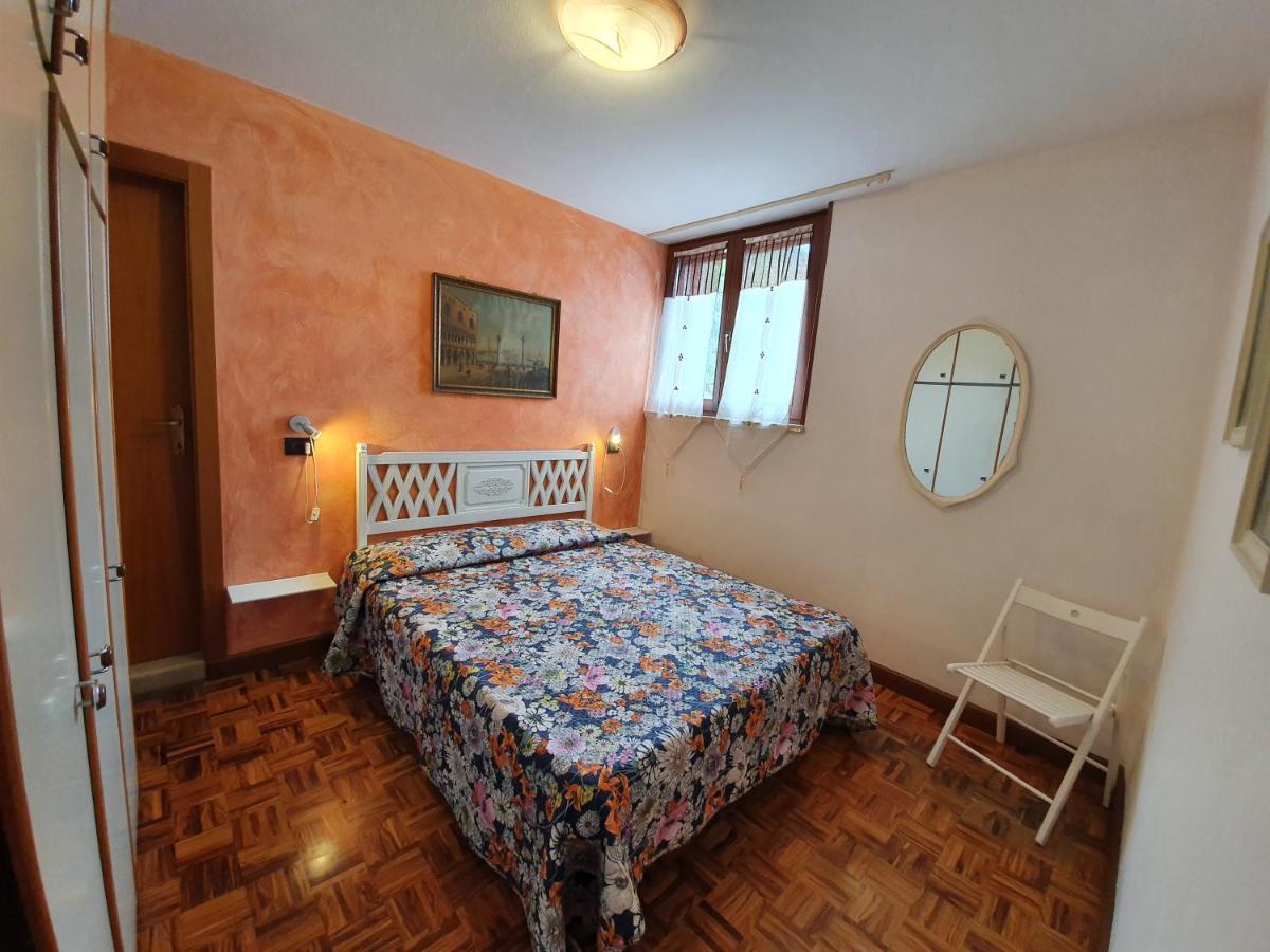Casa Valenti Apartment Brenzone sul Garda Exterior photo