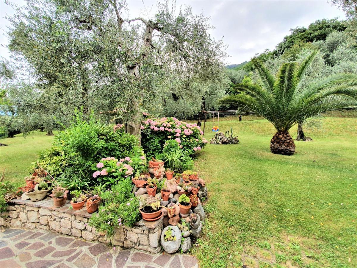 Casa Valenti Apartment Brenzone sul Garda Exterior photo