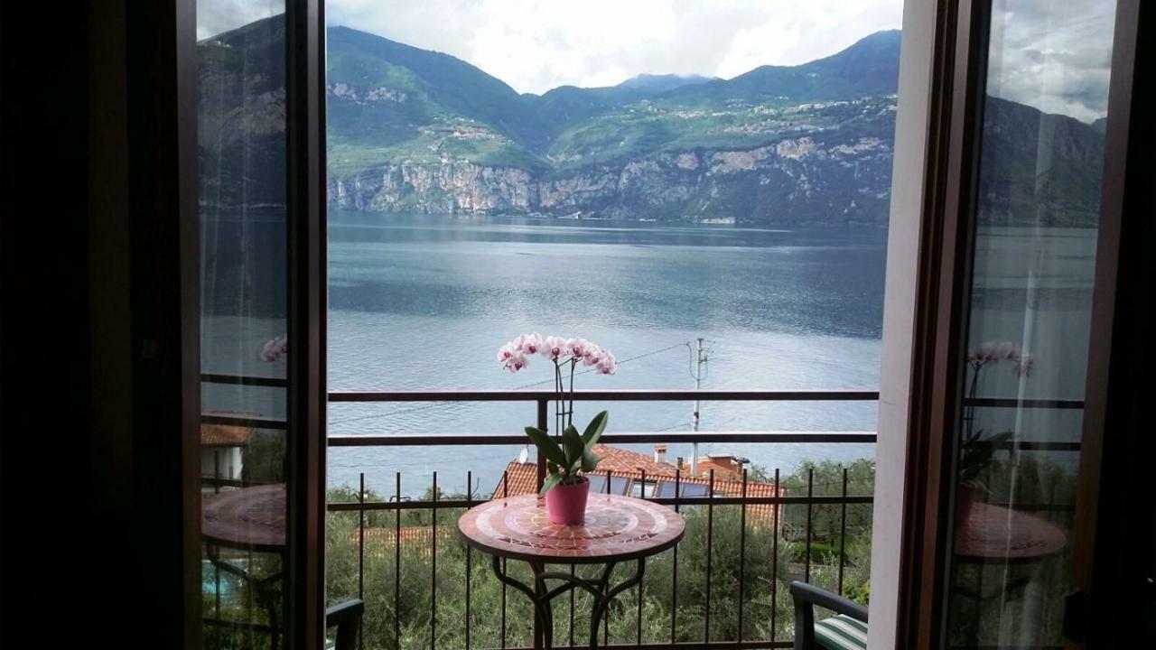 Casa Valenti Apartment Brenzone sul Garda Exterior photo