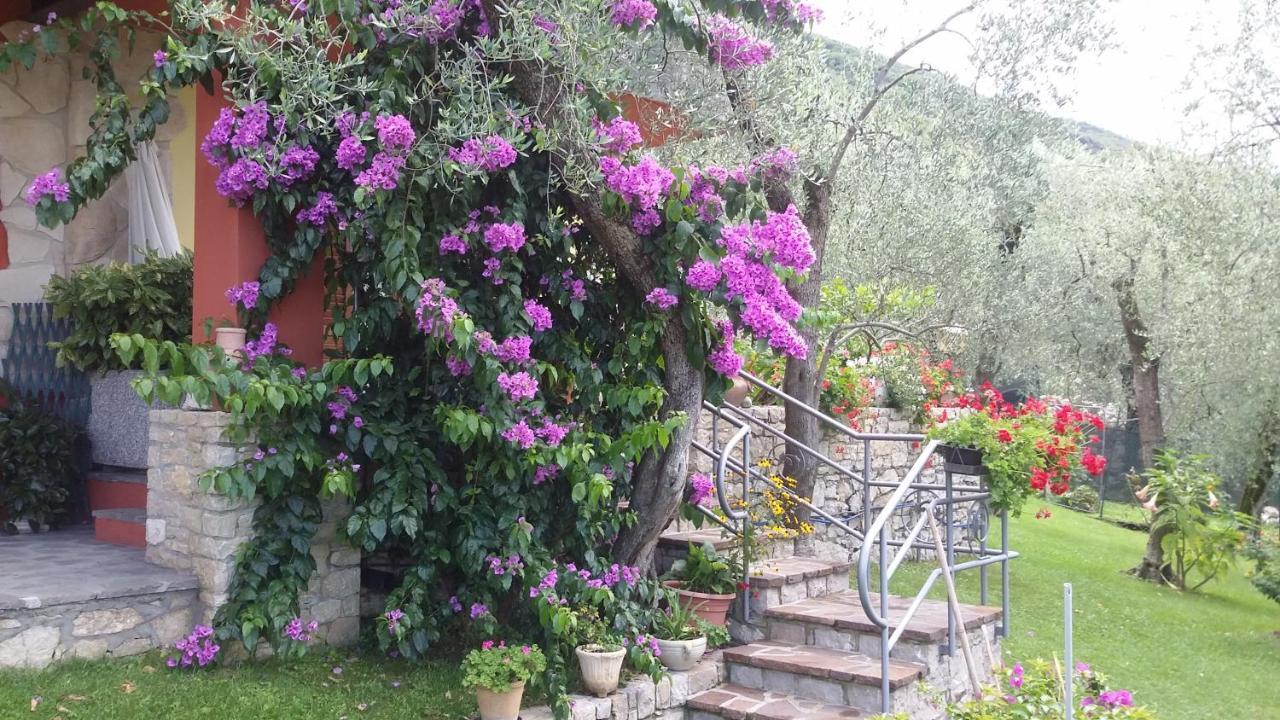 Casa Valenti Apartment Brenzone sul Garda Exterior photo
